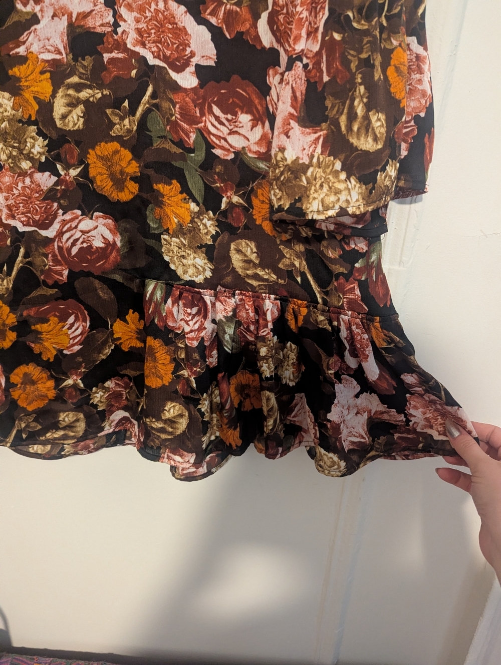 Frilly H&M Top - Picture 2 of 5